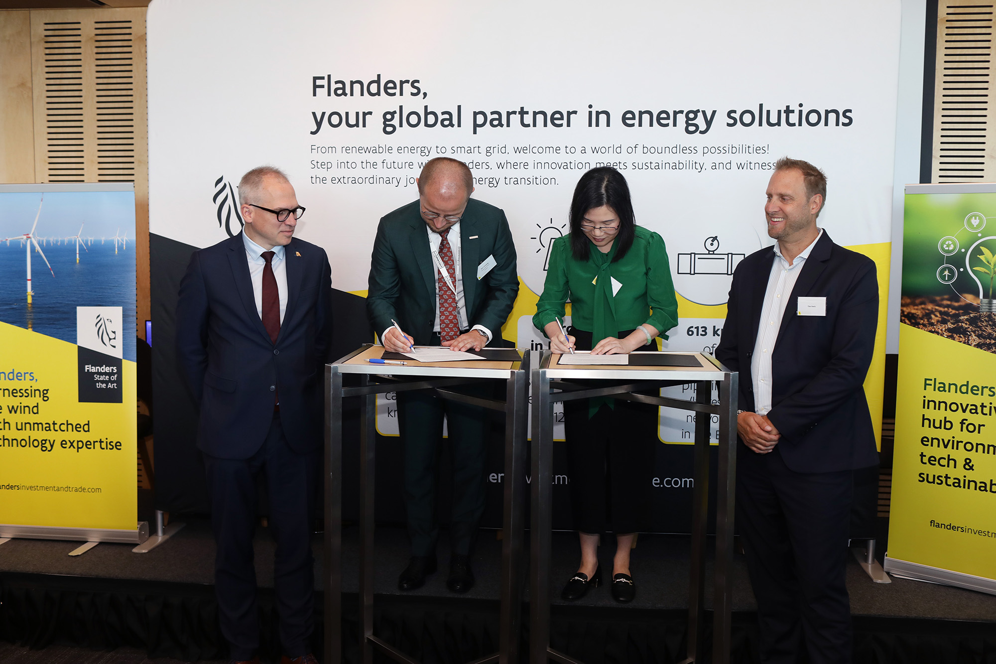 Ondertekening Mou Uhasselt Imec & UNSW (2)