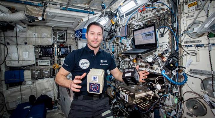 Oscar Cube ISS