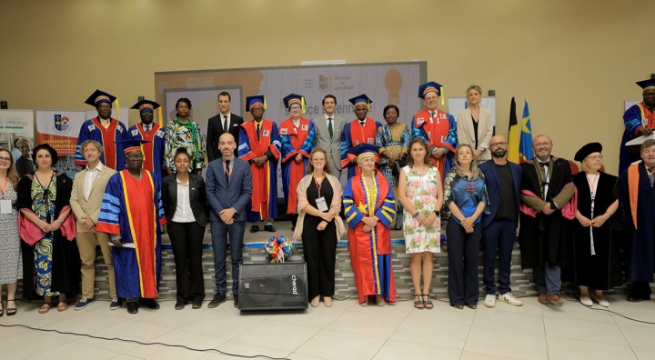 Foto Eredoctoraat VLIR UOS Bewerkt