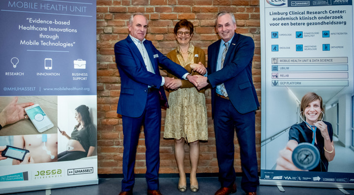 22 03 31 Mobile Health Unit 10 Jaar 33