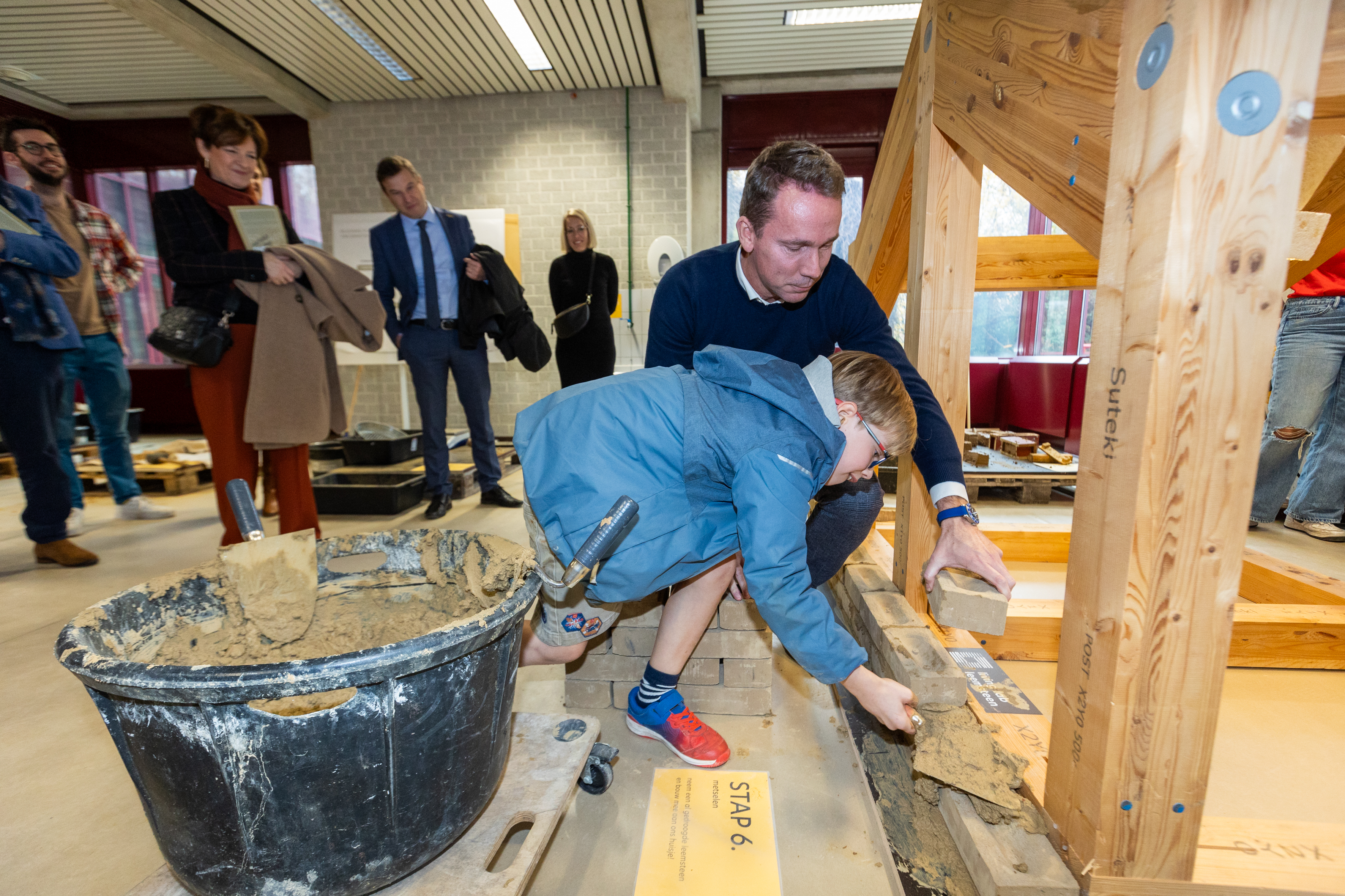 Minister Jo Brouns Te Gast Aan Uhasselt