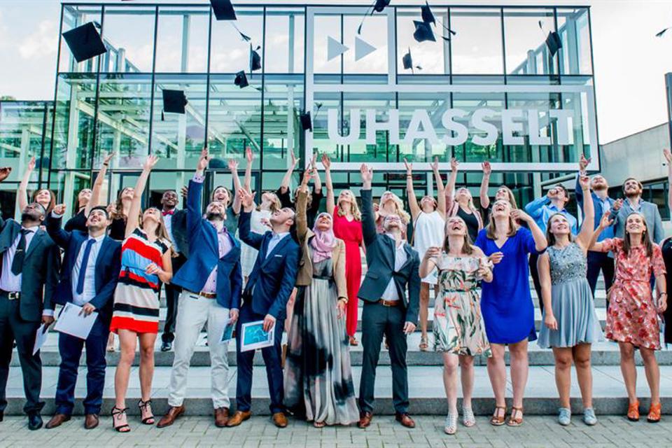 Header Alumni 2017