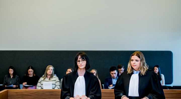 Pleidooi In Rechtbank 22