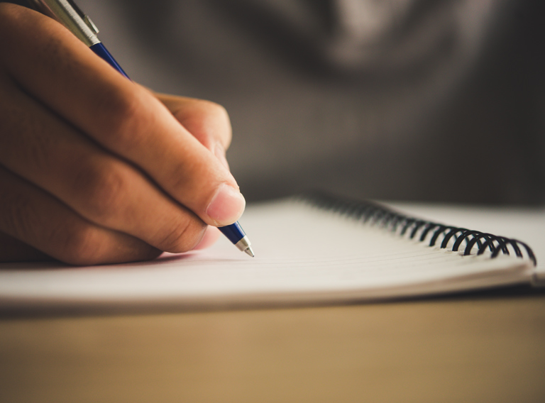 Fingers Note Report Journalist Filling