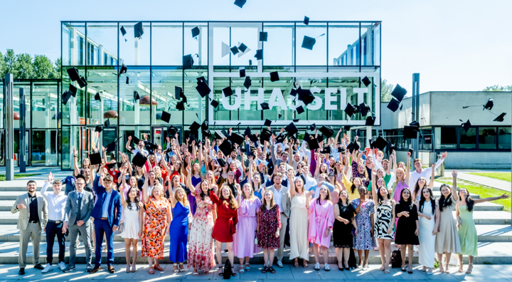 24 06 28 Proclamatie BEW Masters 049